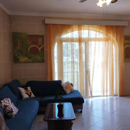 Spacious Apt Xlendi With Views & Acs Using A Coin Meter Extérieur photo