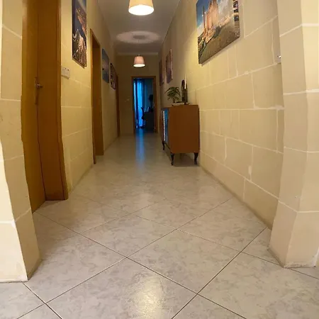 Spacious Apt Xlendi With Views & Acs Using A Coin Meter Extérieur photo