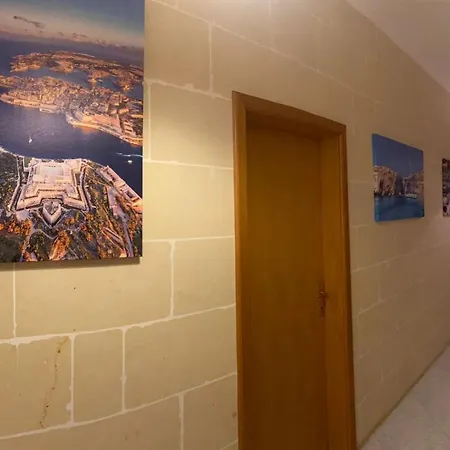 Spacious Apt Xlendi With Views & Acs Using A Coin Meter Extérieur photo